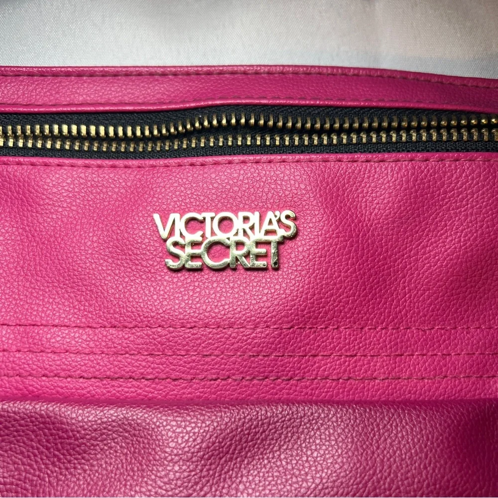 Victoria's Secret Fuchsia‎ Cosmetic Bag with Tassel